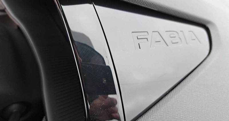 Skoda Fabia cena 93350 przebieg: 1, rok produkcji 2024 z Szczecin małe 742